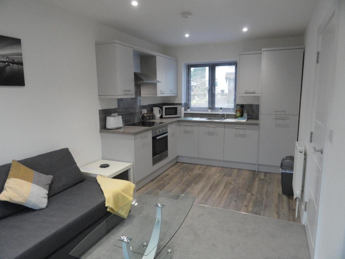 2 Bedroom Apartments In Filton By Cliftonvalley Apartments Бристоль Екстер'єр фото