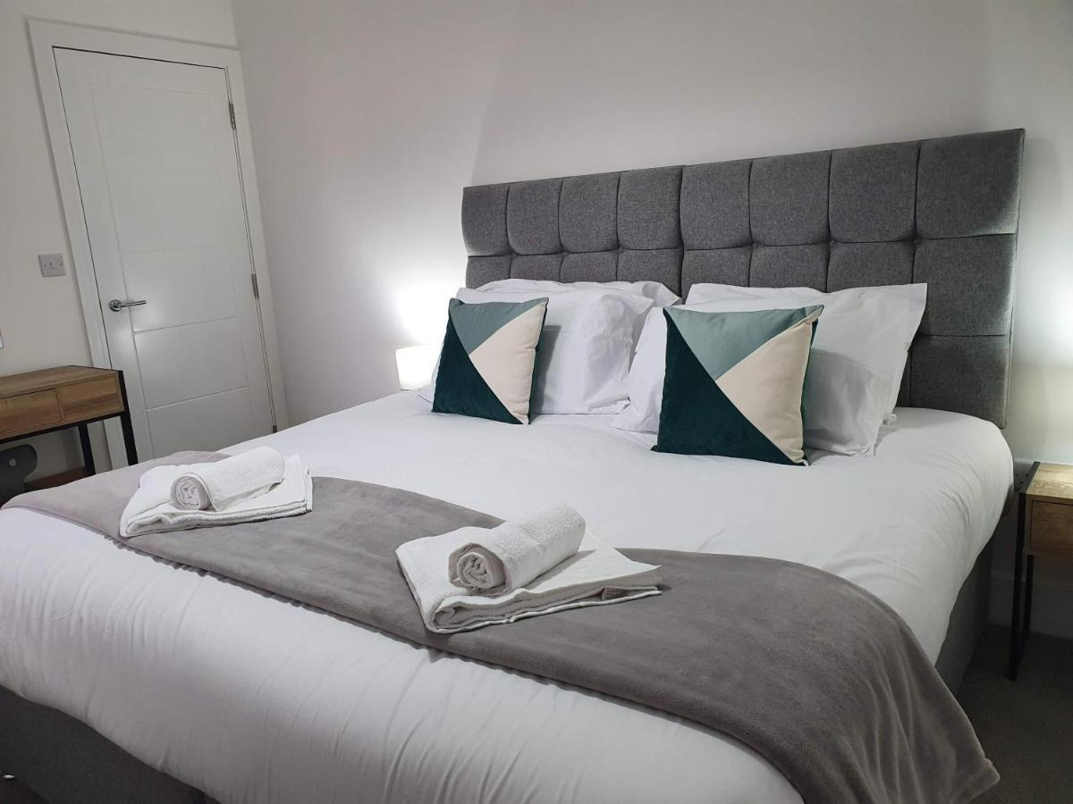 2 Bedroom Apartments In Filton By Cliftonvalley Apartments Бристоль Екстер'єр фото
