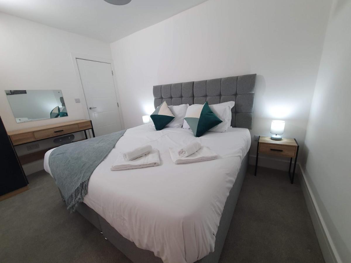 2 Bedroom Apartments In Filton By Cliftonvalley Apartments Бристоль Екстер'єр фото
